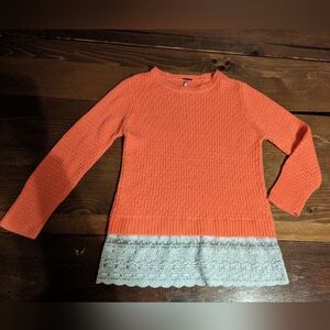 Girls light knit long sleeve shirt with lace trim
